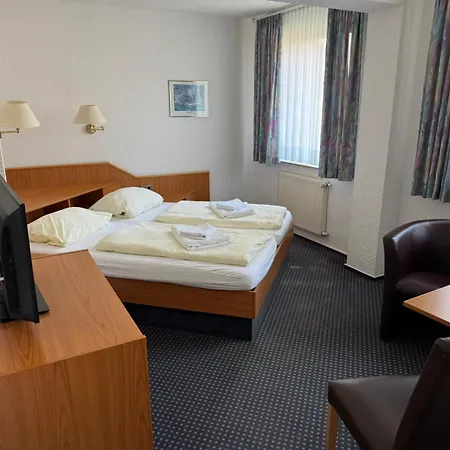 Alcor Stoertebeker בינדורף